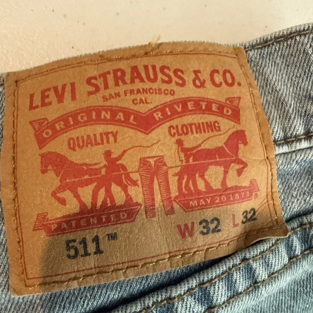 Levis levi 511